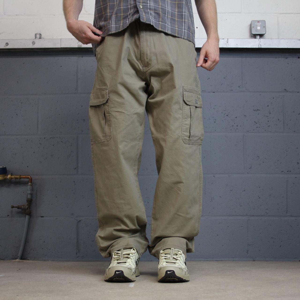 Wrangler cargo pants relaxed y2k khaki Loose straight leg relaxed skater work pants