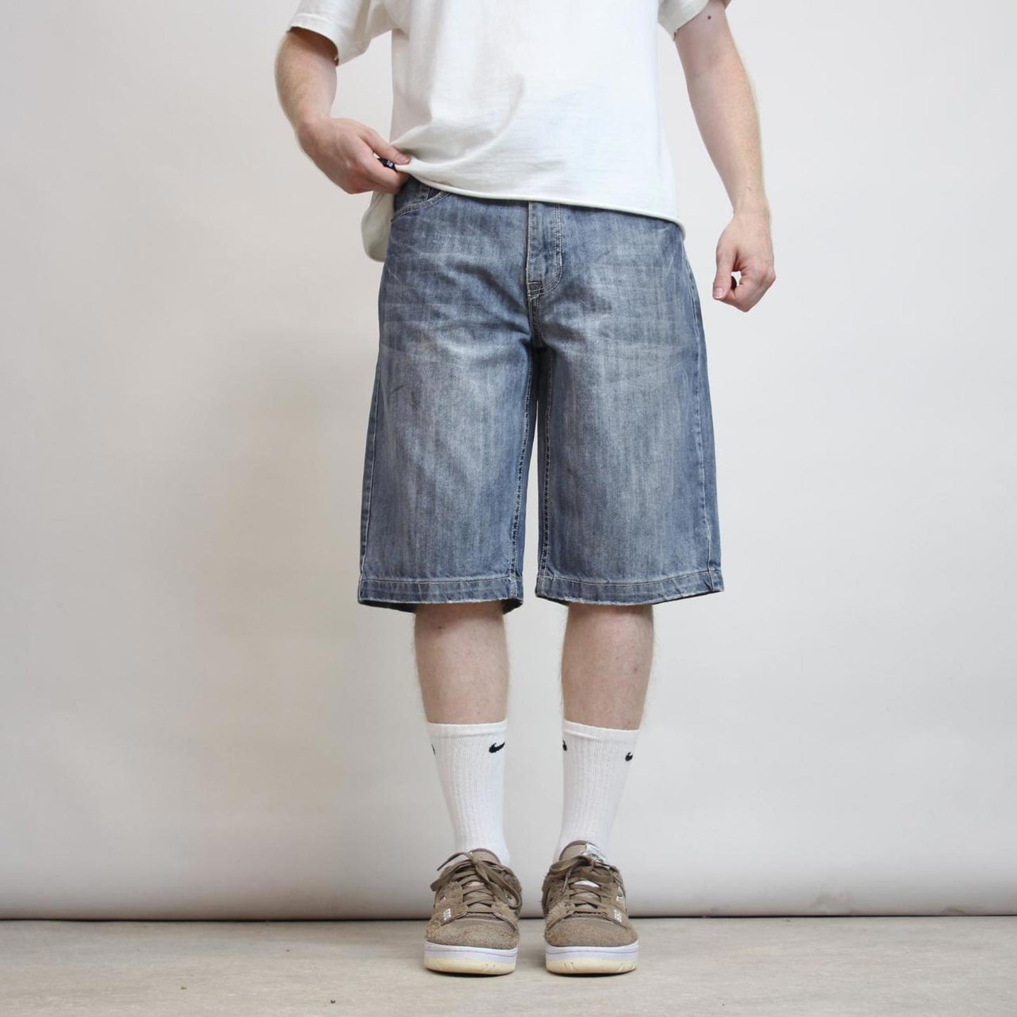 Baggy Urban Pipeline jorts W32