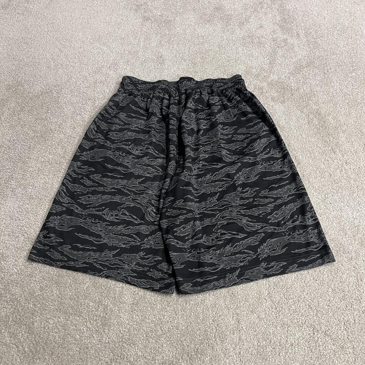Nike sports shorts y2k loose black grey Patterned camo floaty summer gym shorts