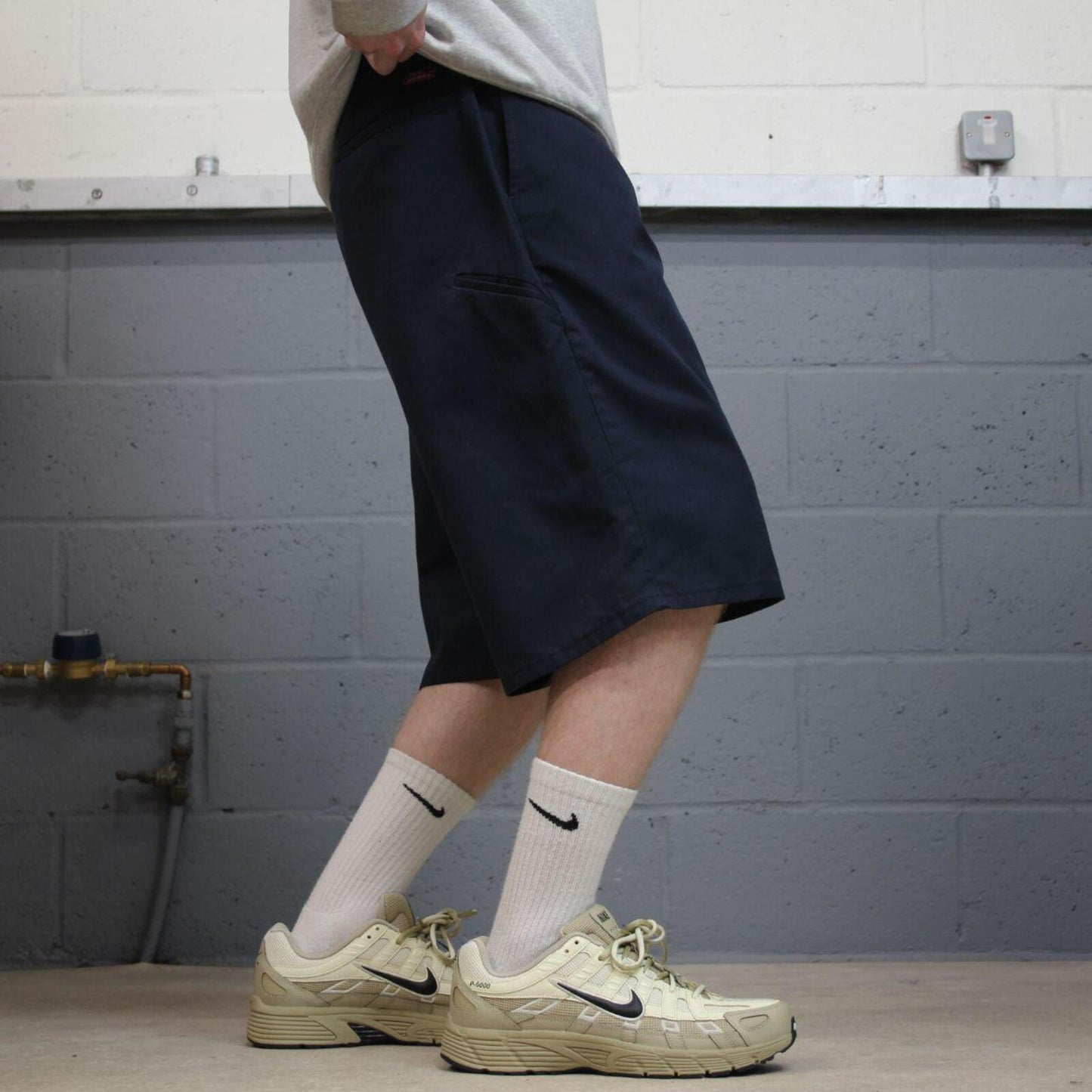 Dickies carpenter shorts long leg navy Twill chino skater style shorts loose long leg