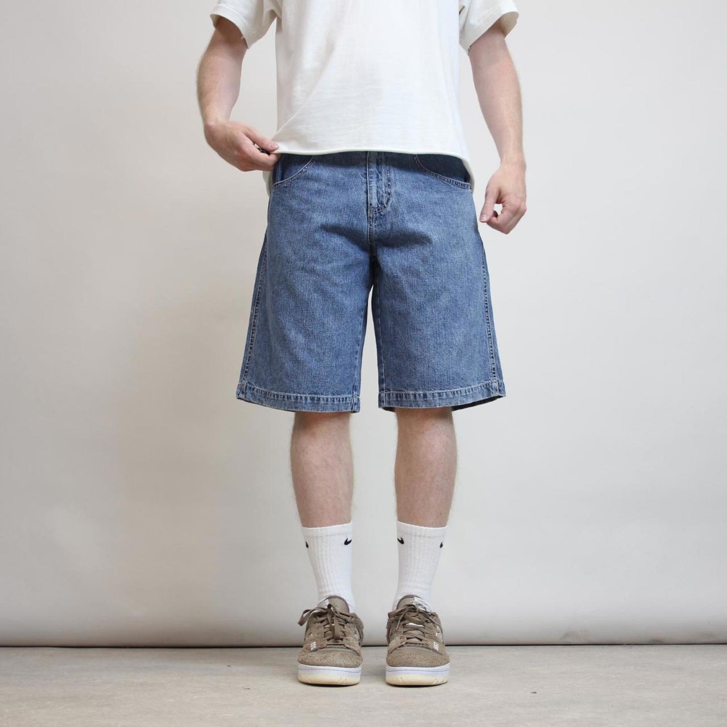 Y2K Denim Skate Jorts W30 PLUGG loose large rear pocket y2k style skater shorts