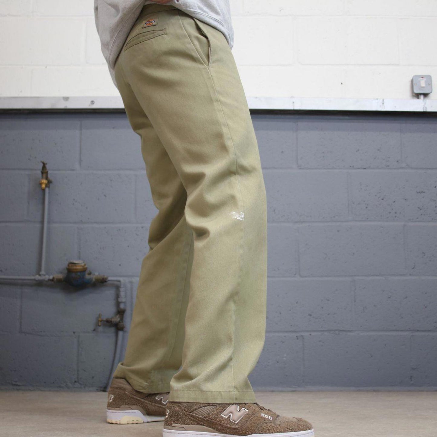 Dickies 874 Pants W32L30 khaki twill chino 90s style skater pants