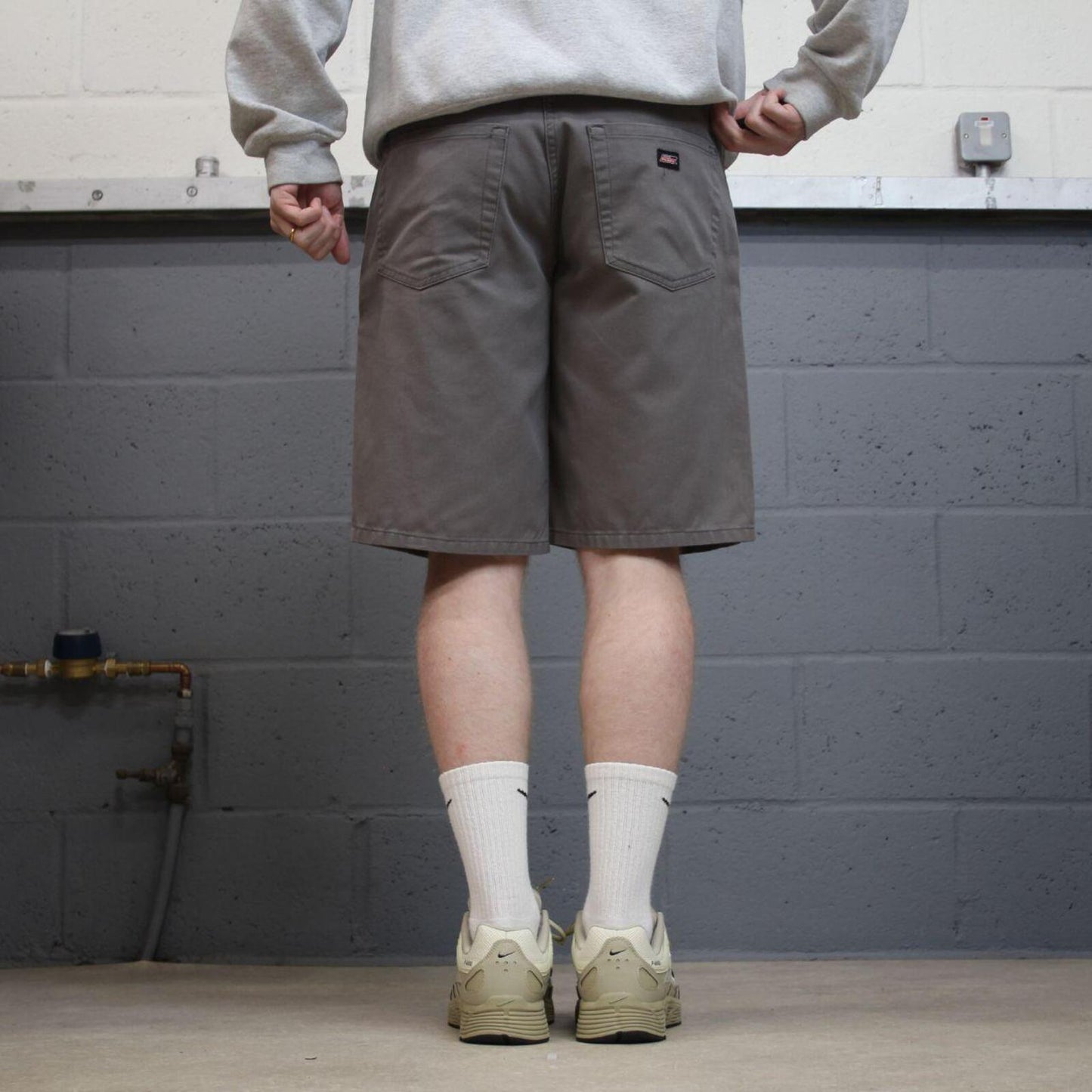 Dickies chino shorts loose grey Twill chino skater style shorts loose leg