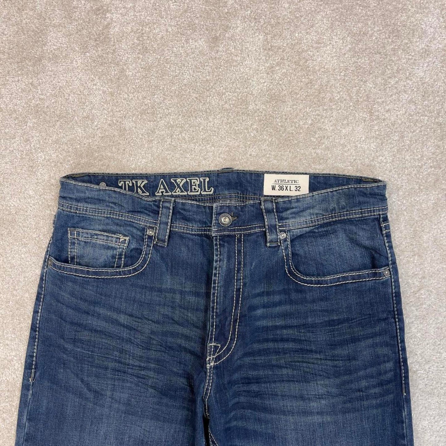 Blue TK Axel jeans W36L32 loose athletic y2k 00s style jeans embroidered stitch detail