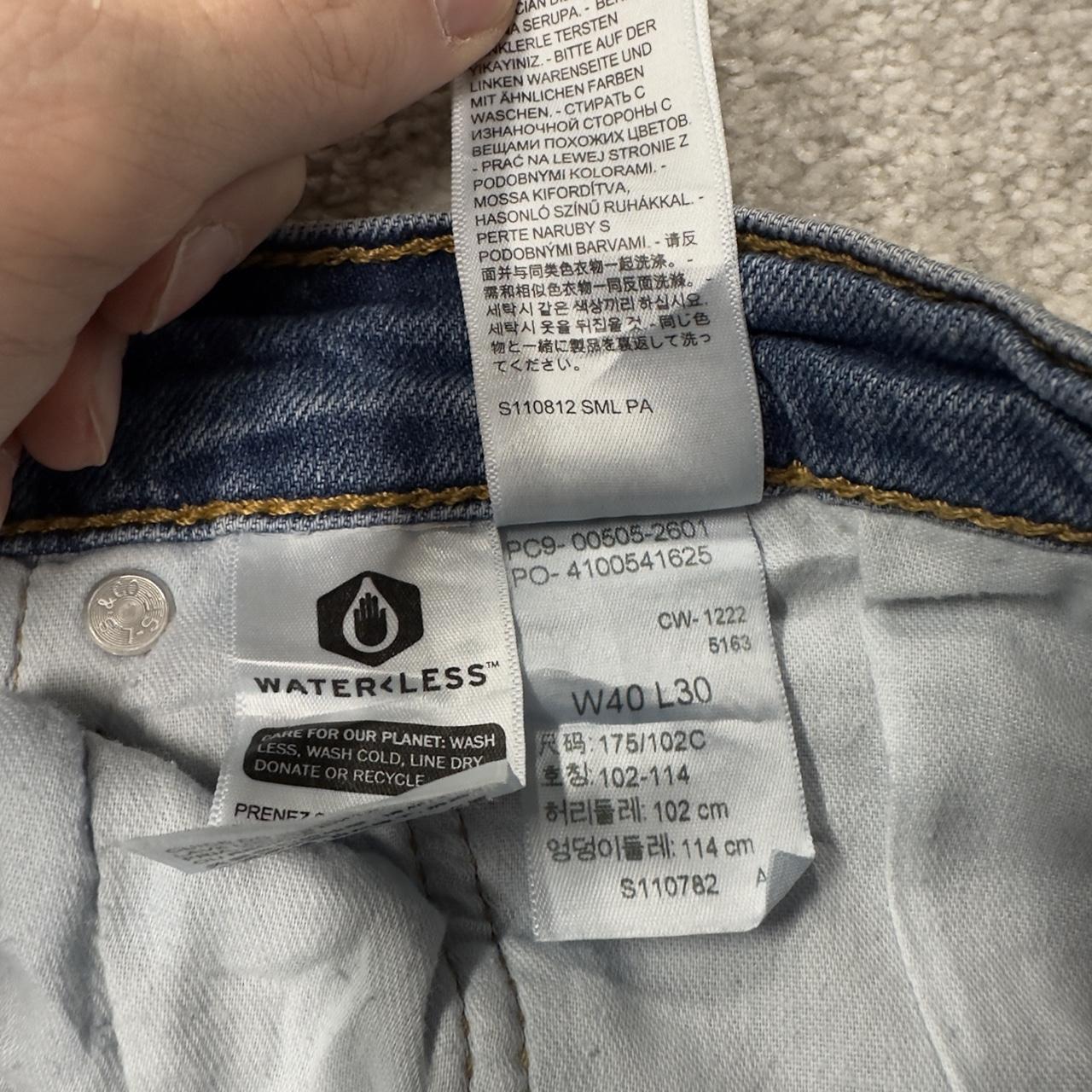 Levi’s 505 jeans y2k W40L30 blue denim straight leg red tab logo