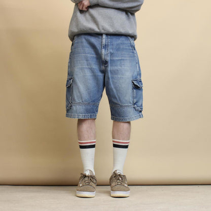 Blue Wrangler cargo jorts W36
