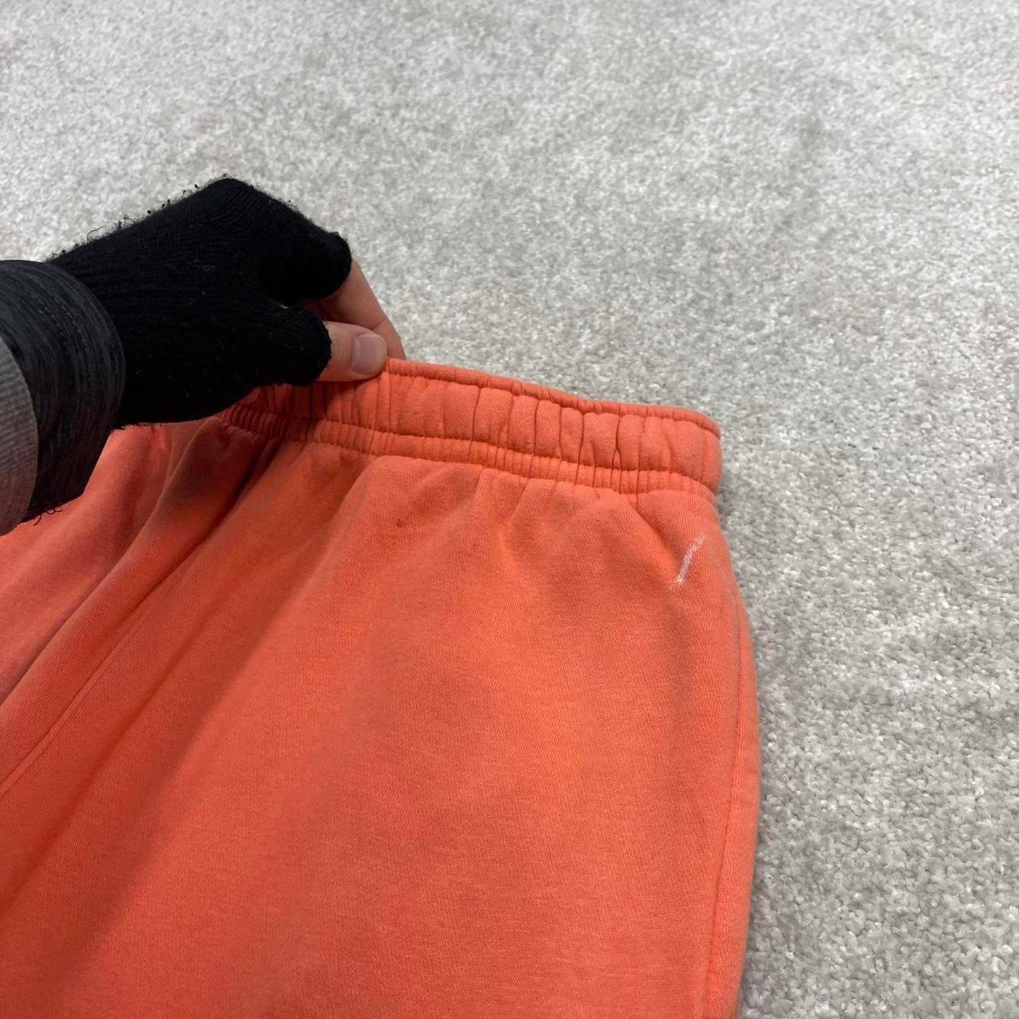 Peach Nike sweatpants Medium loose y2k style joggers Swoosh logo gym wear track pants casual sporty