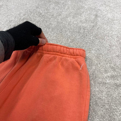 Peach Nike sweatpants Medium loose y2k style joggers Swoosh logo gym wear track pants casual sporty