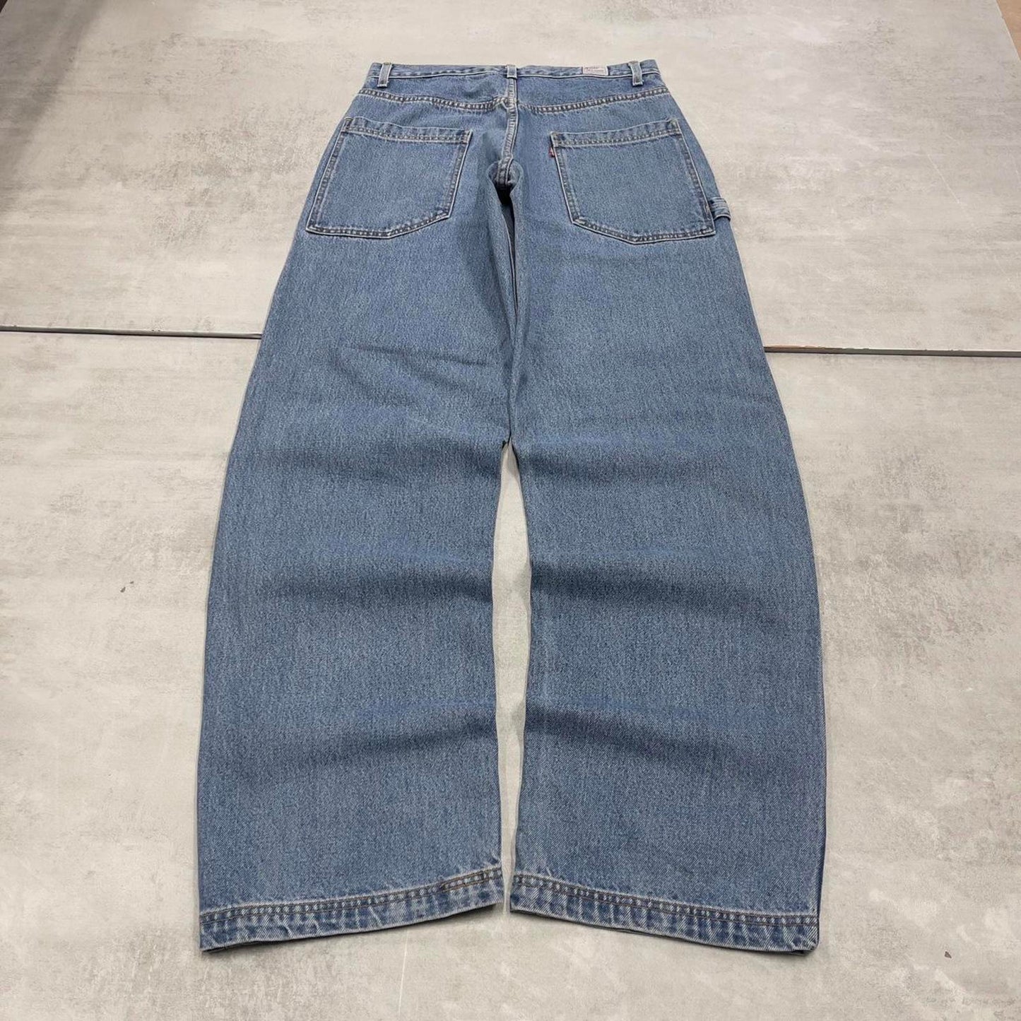 Vintage baggy Levi's Dry Goods carpenter jeans W32L36 1990s blue skater thick denim cargos paper tag