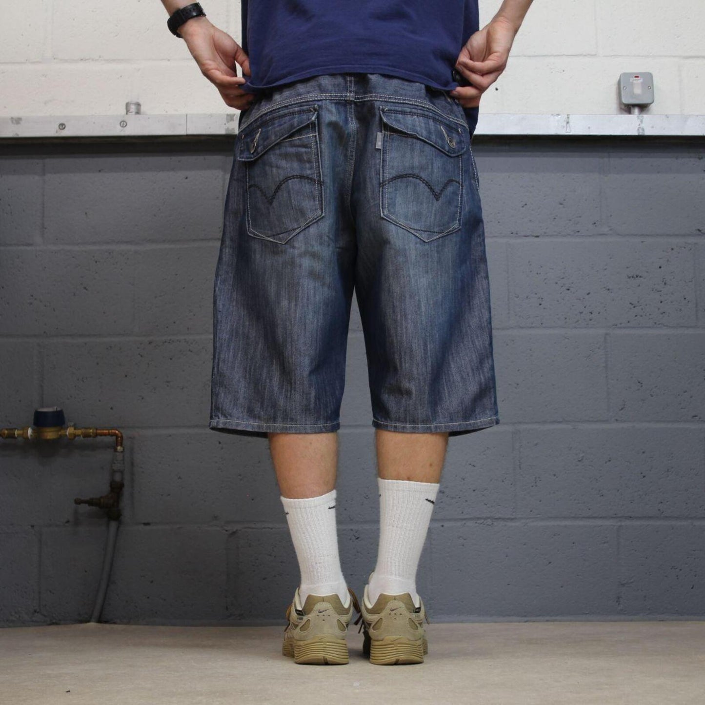 Levi’s Silvertab denim shorts blue loose denim jorts skate style summer