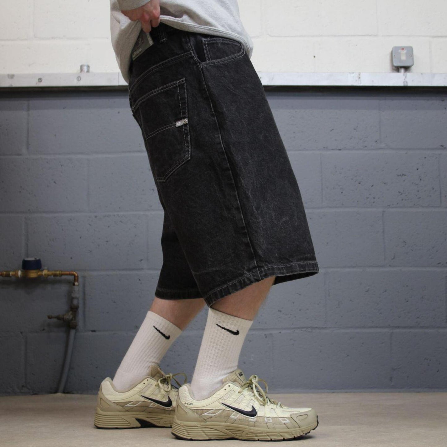Baggy Southpole denim shorts y2k black Streetwear skater style brand surf jorts