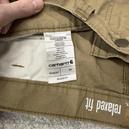 Carhartt cargo shorts loose khaki Canvasy relaxed fit skate style shorts