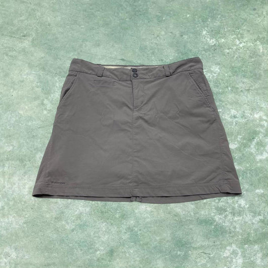 Y2k Columbia skort hiking / walking technical style grey short skirt with shorts summer festival