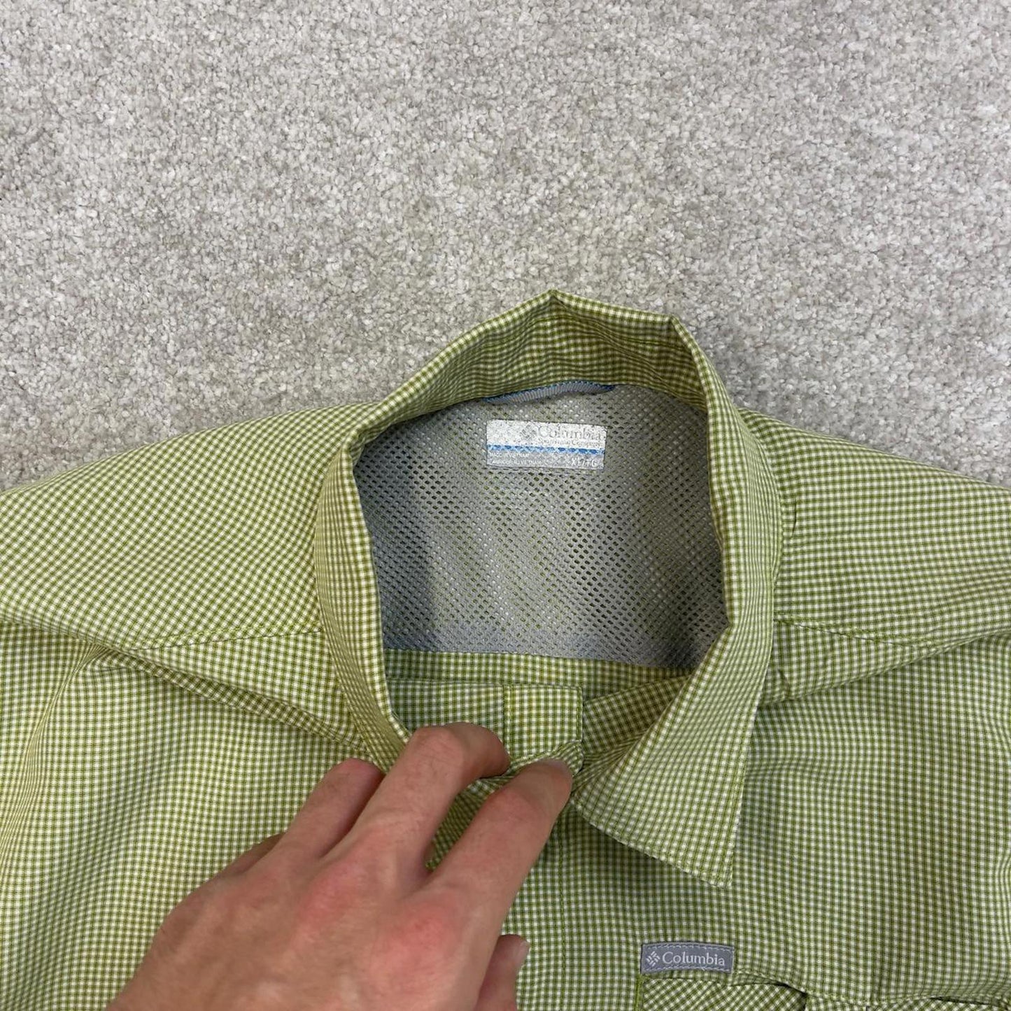 Green checkered Columbia technical shirt XL men's short sleeve button up autumn y2k style