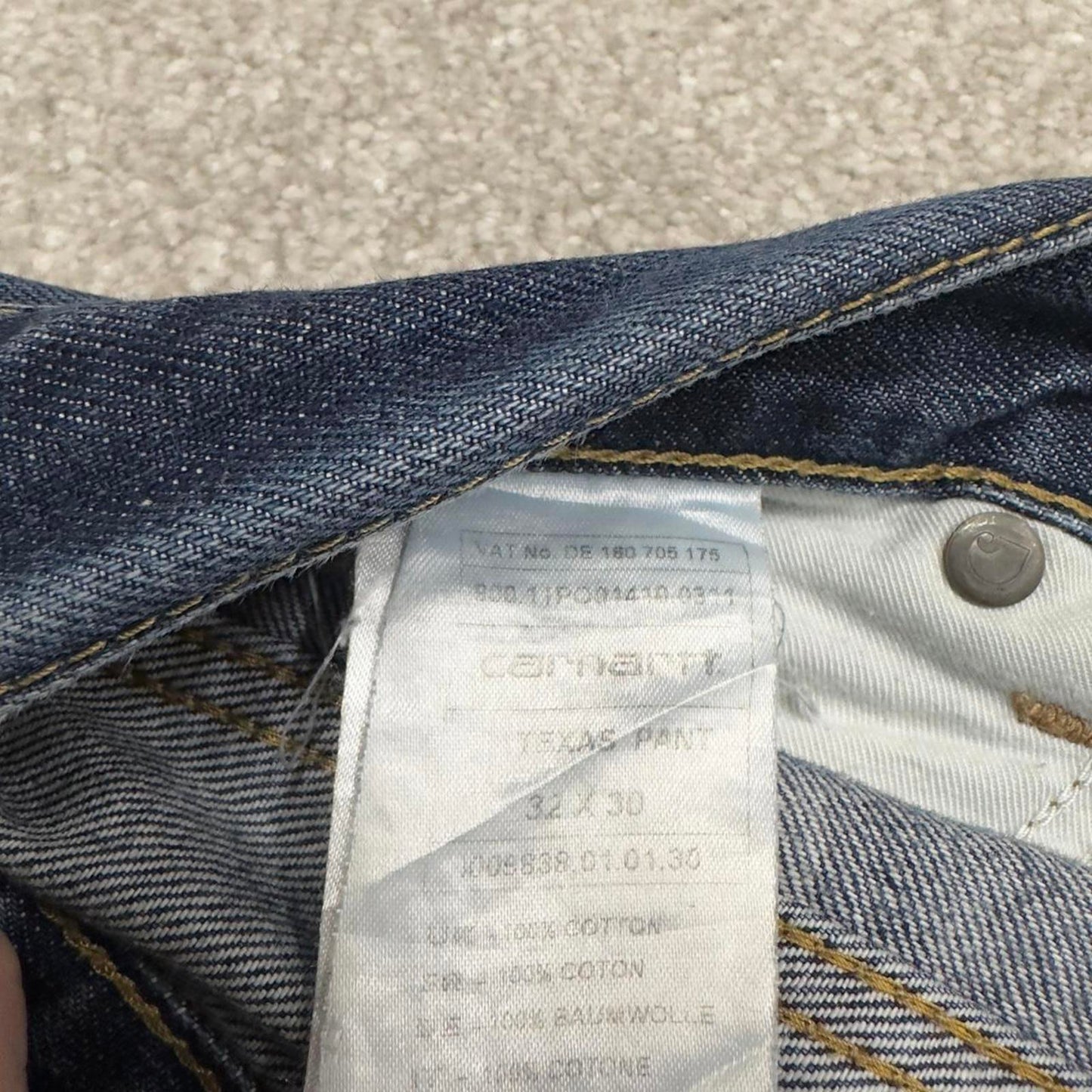 Vintage Carhartt jeans blue denim W34L29 90s skater style straight leg 5 pocket jeans workwear