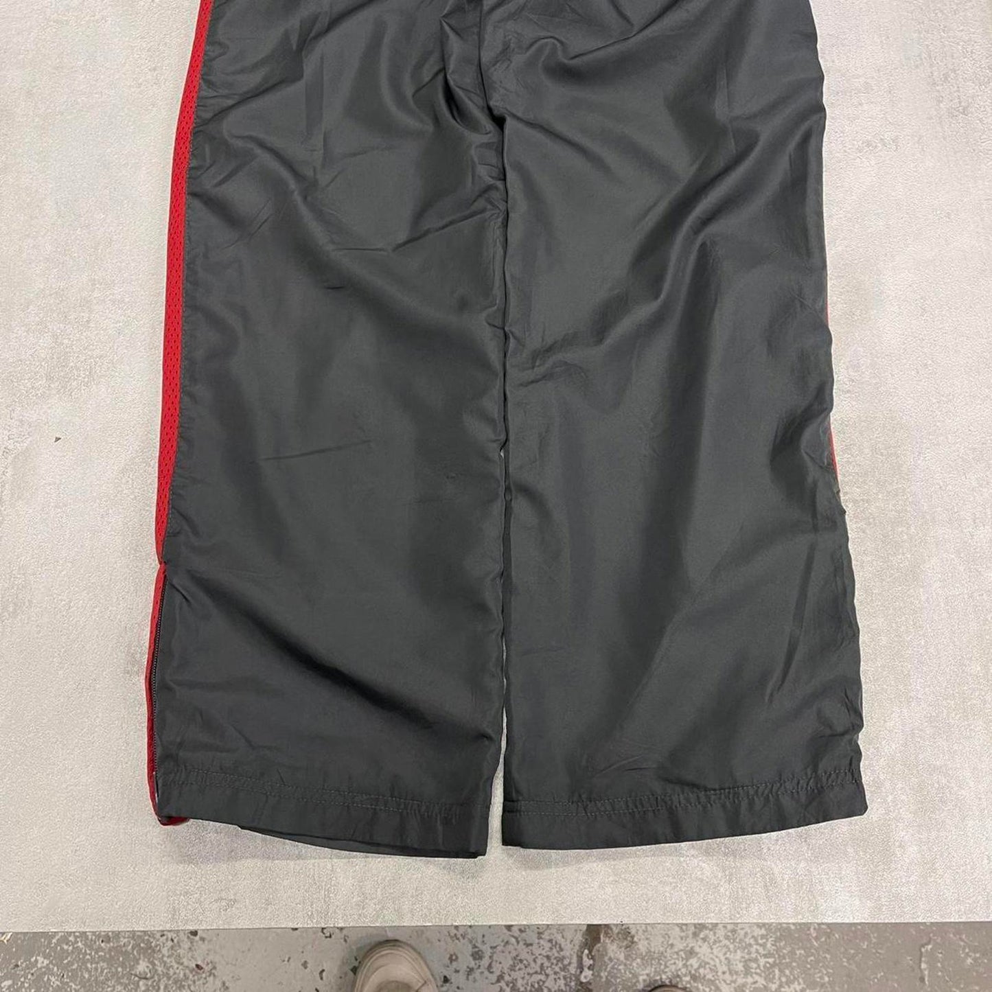 Starter tracksuit bottoms boys XL grey Loose y2k shell suit trackies