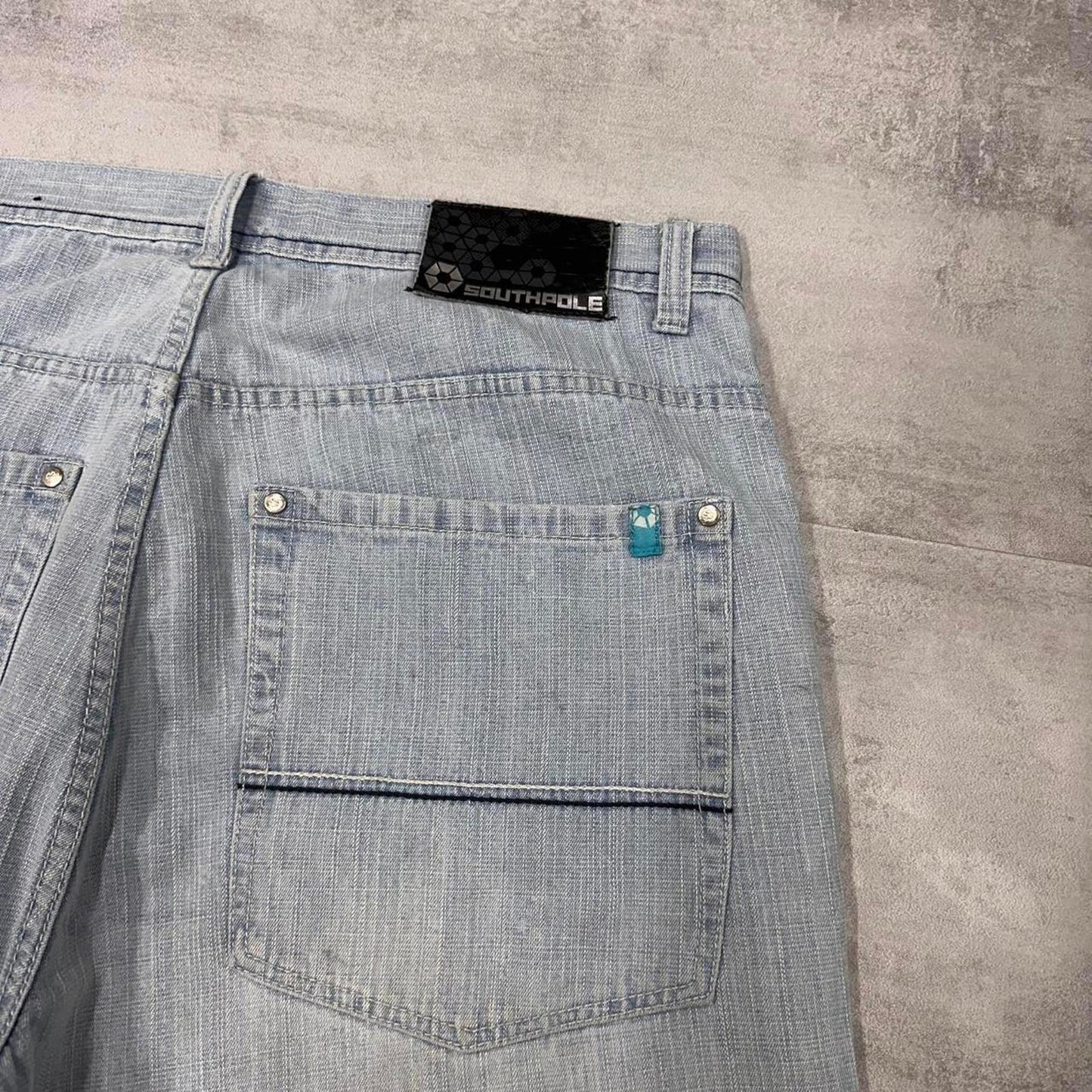 Baggy Southpole jorts W38