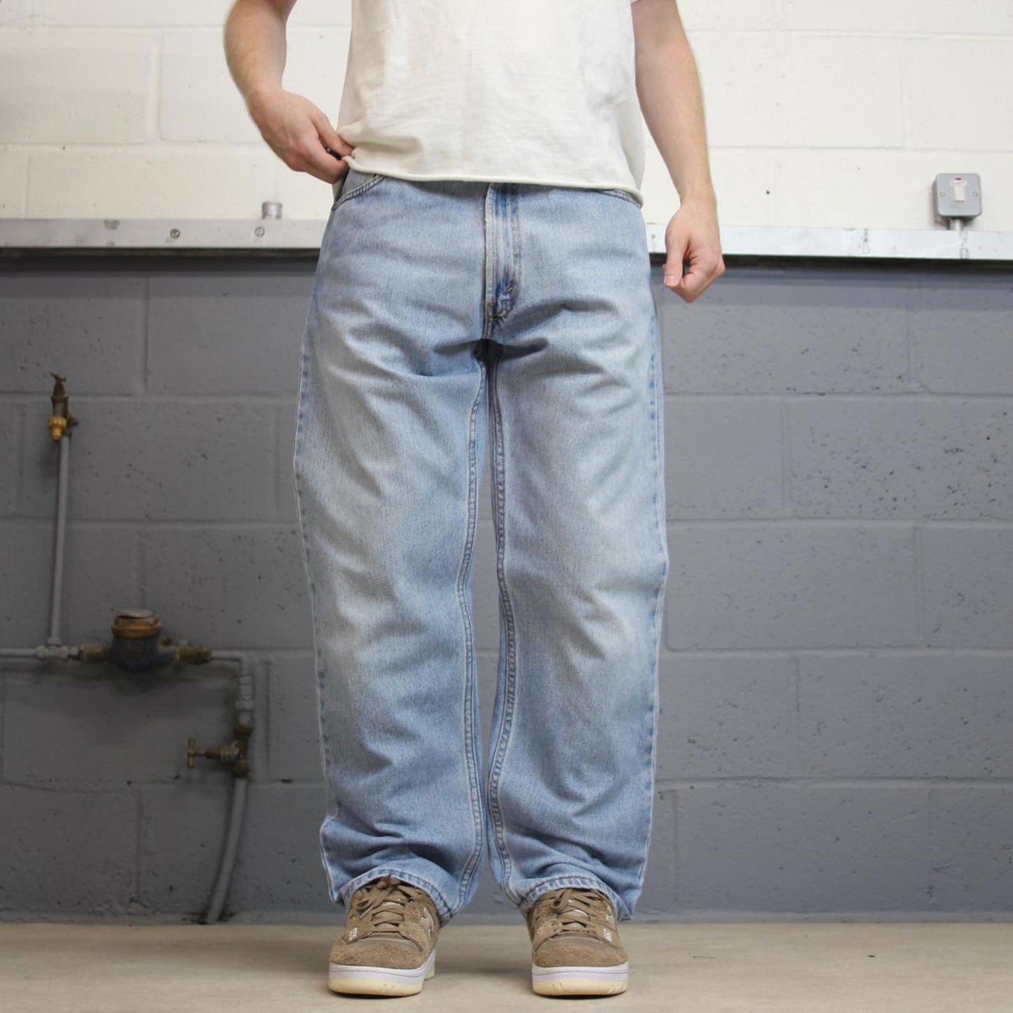 Blue Levis 505 jeans W36L30 regular fit denim straight leg skate style pants