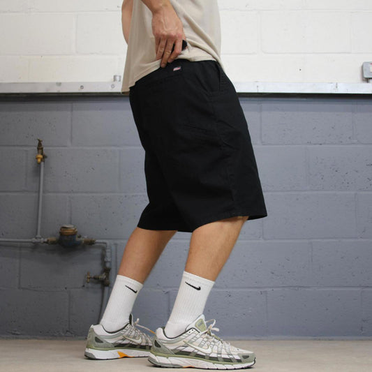 Baggy Black Dickies carpenter shorts W42