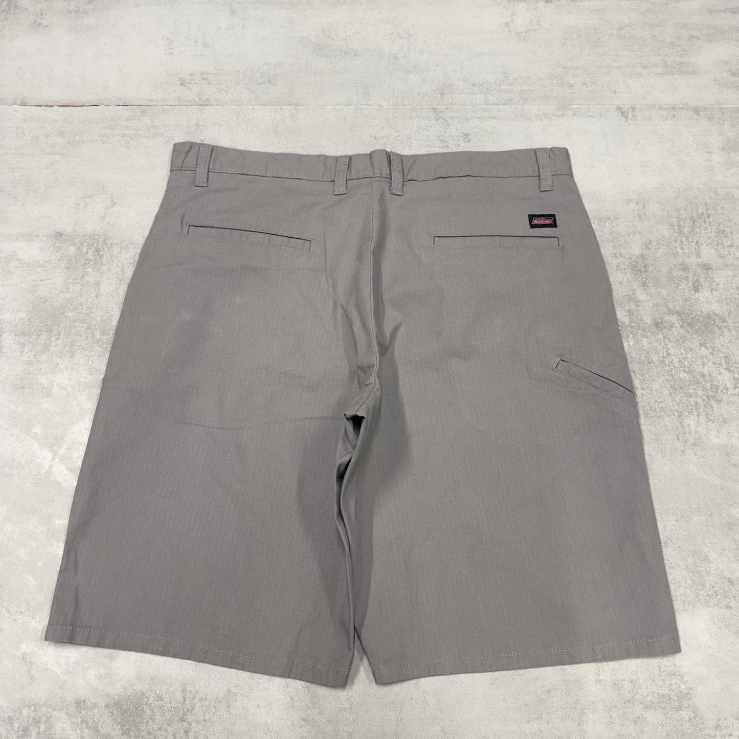 Dickies carpenter shorts W36