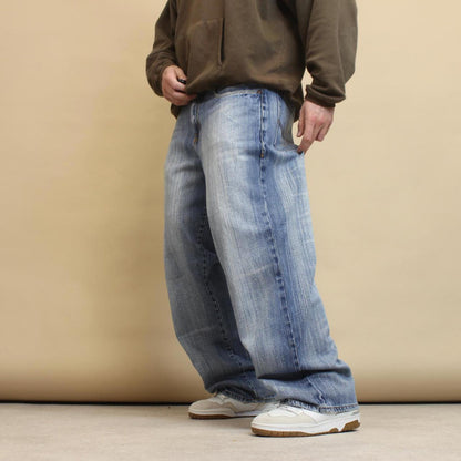 Blue baggy Request jeans W34L32