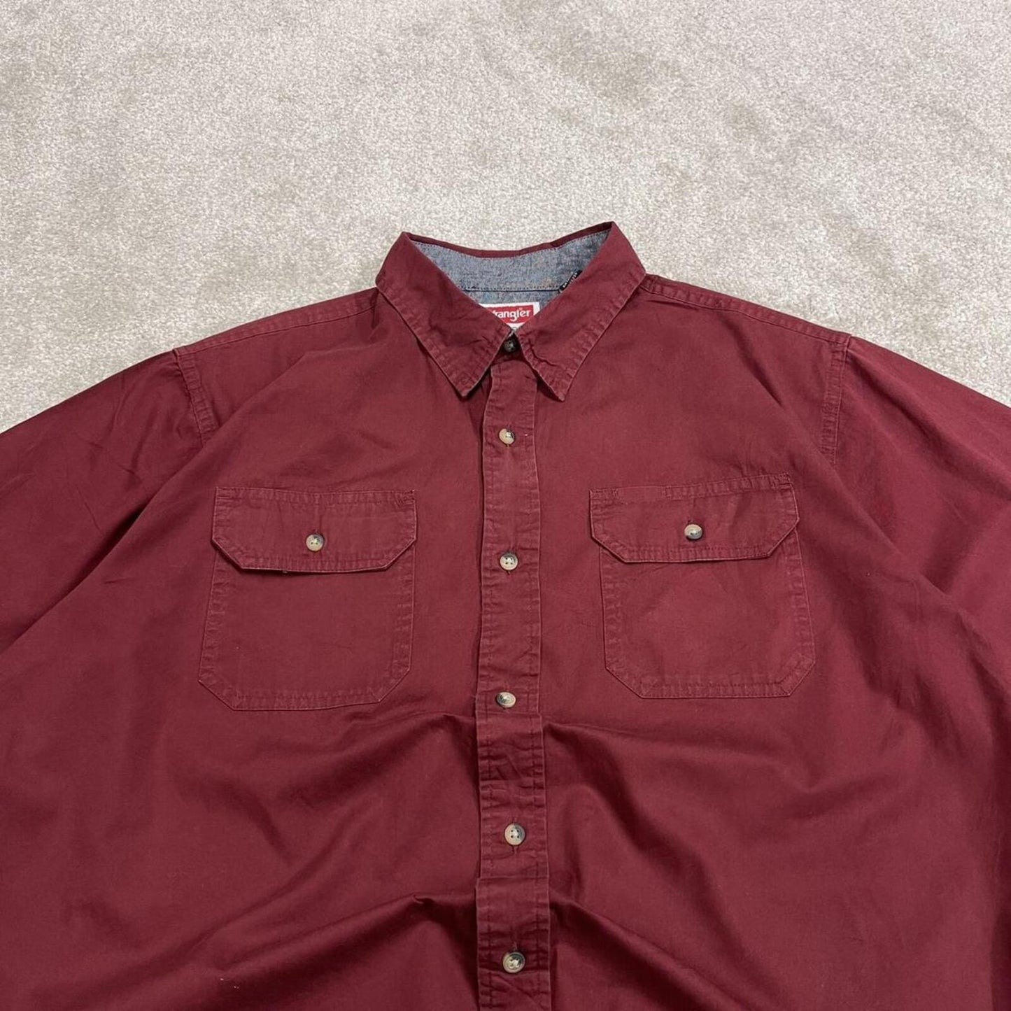 Wrangler boxy fit short sleeve shirt burgundy red Boxy surf style shirt summer festival