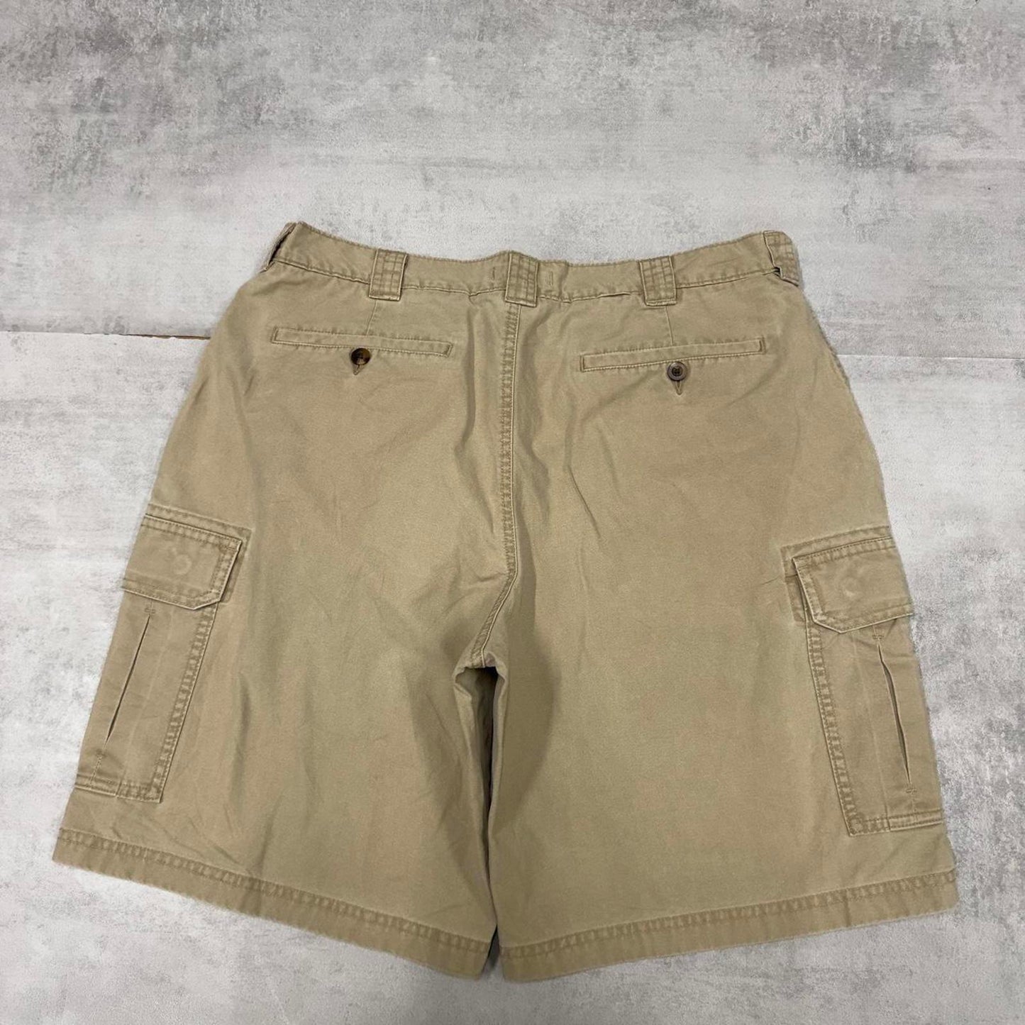 Mens L.L.Bean cargo shorts W36
