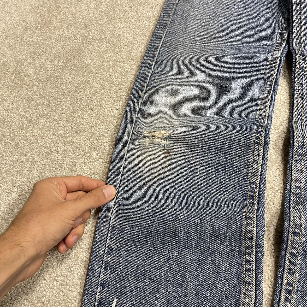 Y2K Levi’s 505 jeans straight leg washed blue Straight fit 5 pocket pants belt loops red tab logo