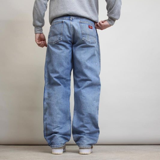 Blue Dickies jeans W36L32 distressed American workwear denim