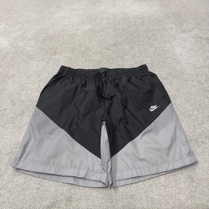 Nike sports shorts y2k loose black Mesh lined comfy floaty summer gym shorts