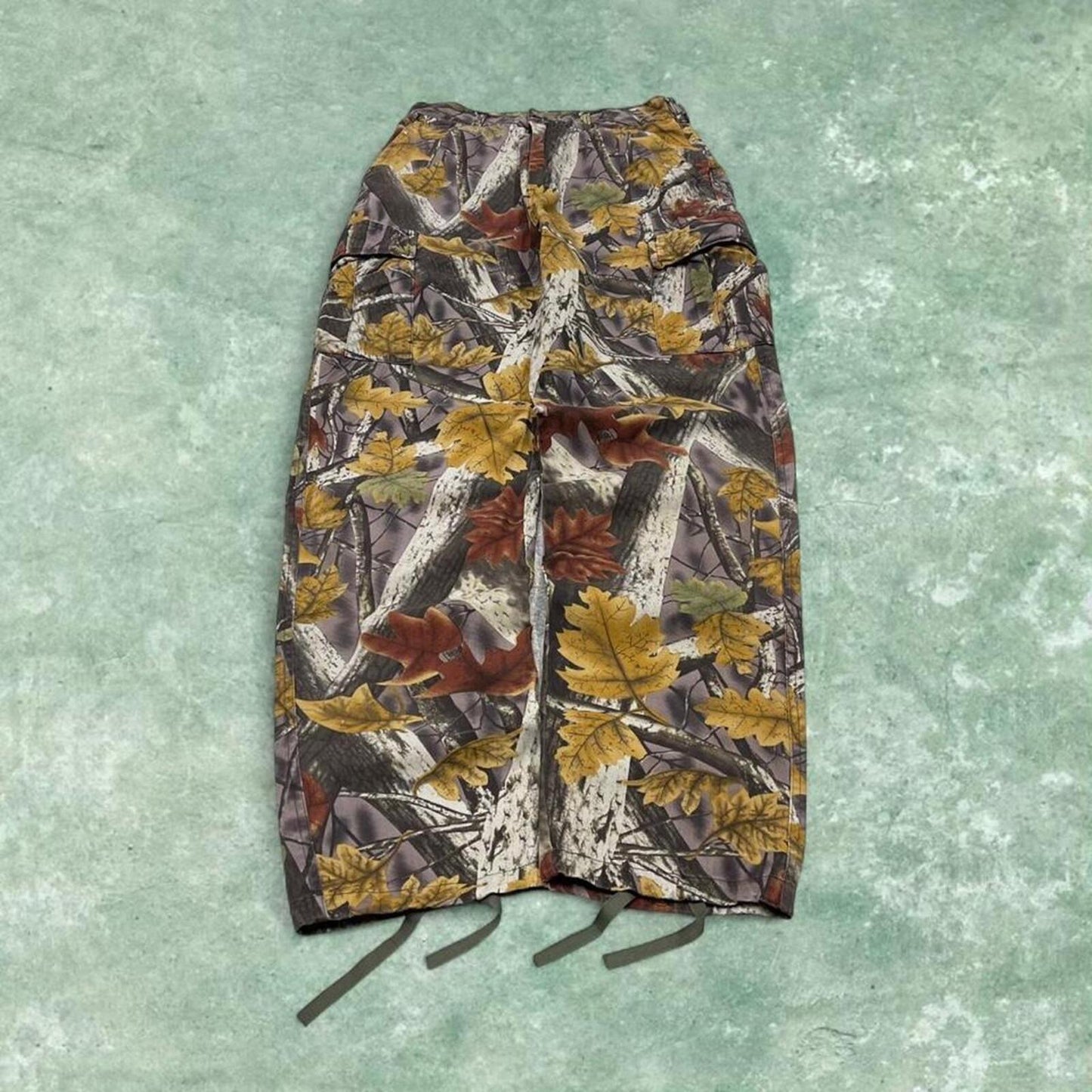 Y2k camo cargo pants khaki Master Sportsman tree camouflage cargos