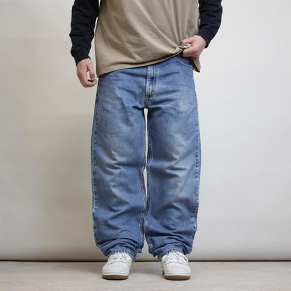 Mens Levis jeans W38 L34