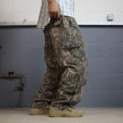 Vintage camo cargo pants y2k utility khaki White Tail quilt lined camouflage hunting loose leg