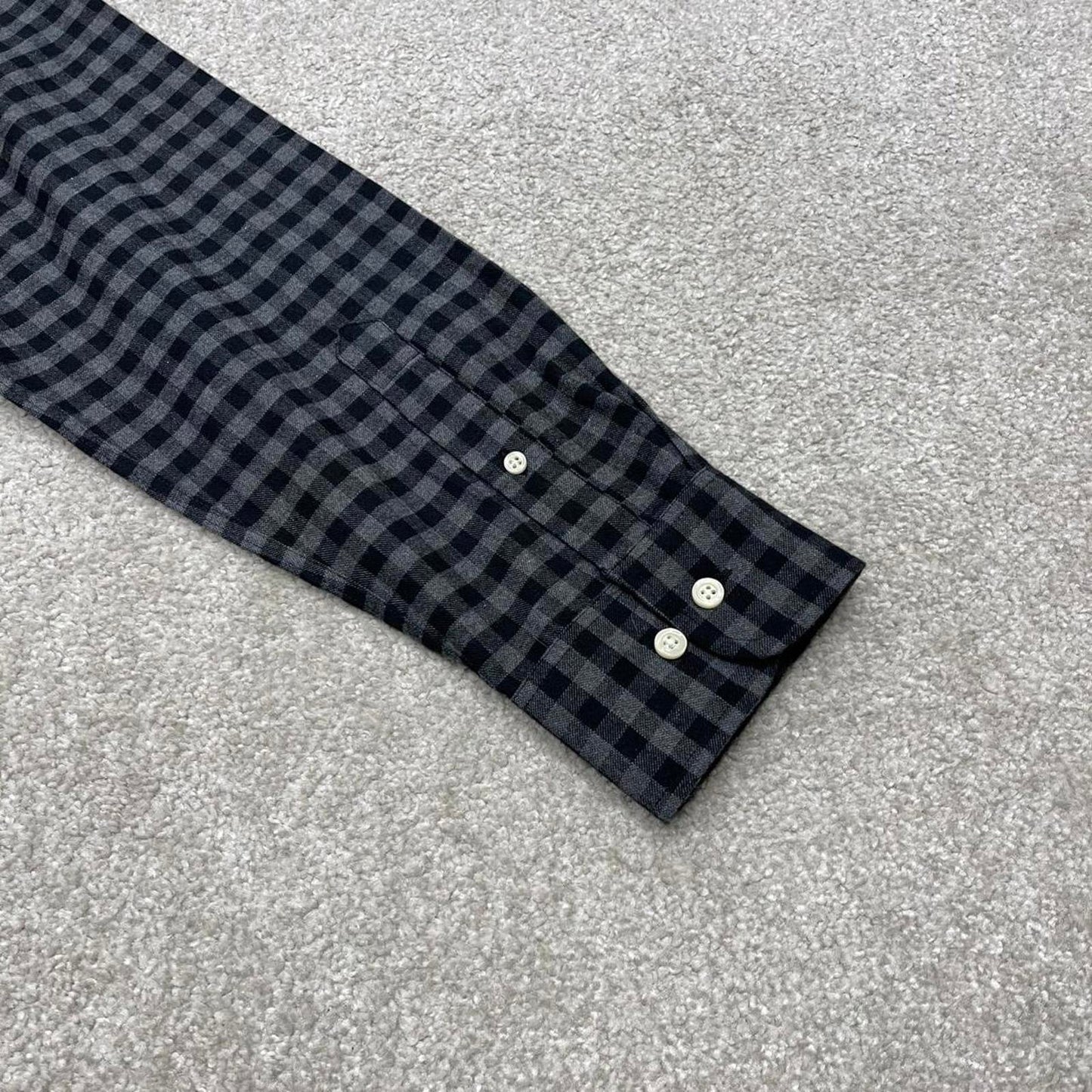 Checkered plaid flannel shirt autumnal XL grey Flint & Tinder men's long sleeve button up y2k style