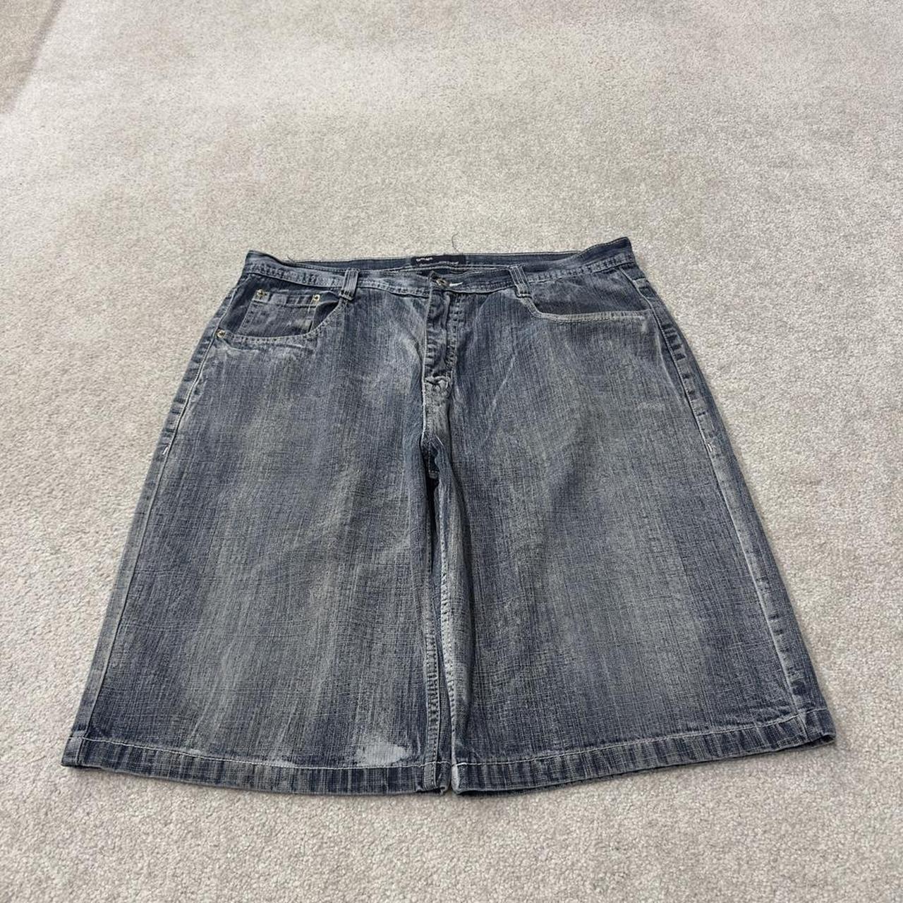 Y2K baggy denim shorts loose embroidered blue Qruel long skater / surfer style shorts