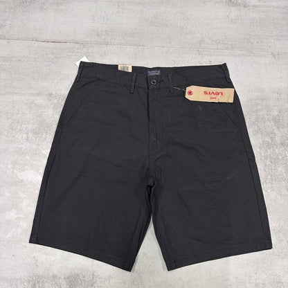Mens Black Levi’s shorts W34