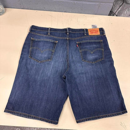 Levi's denim shorts W42