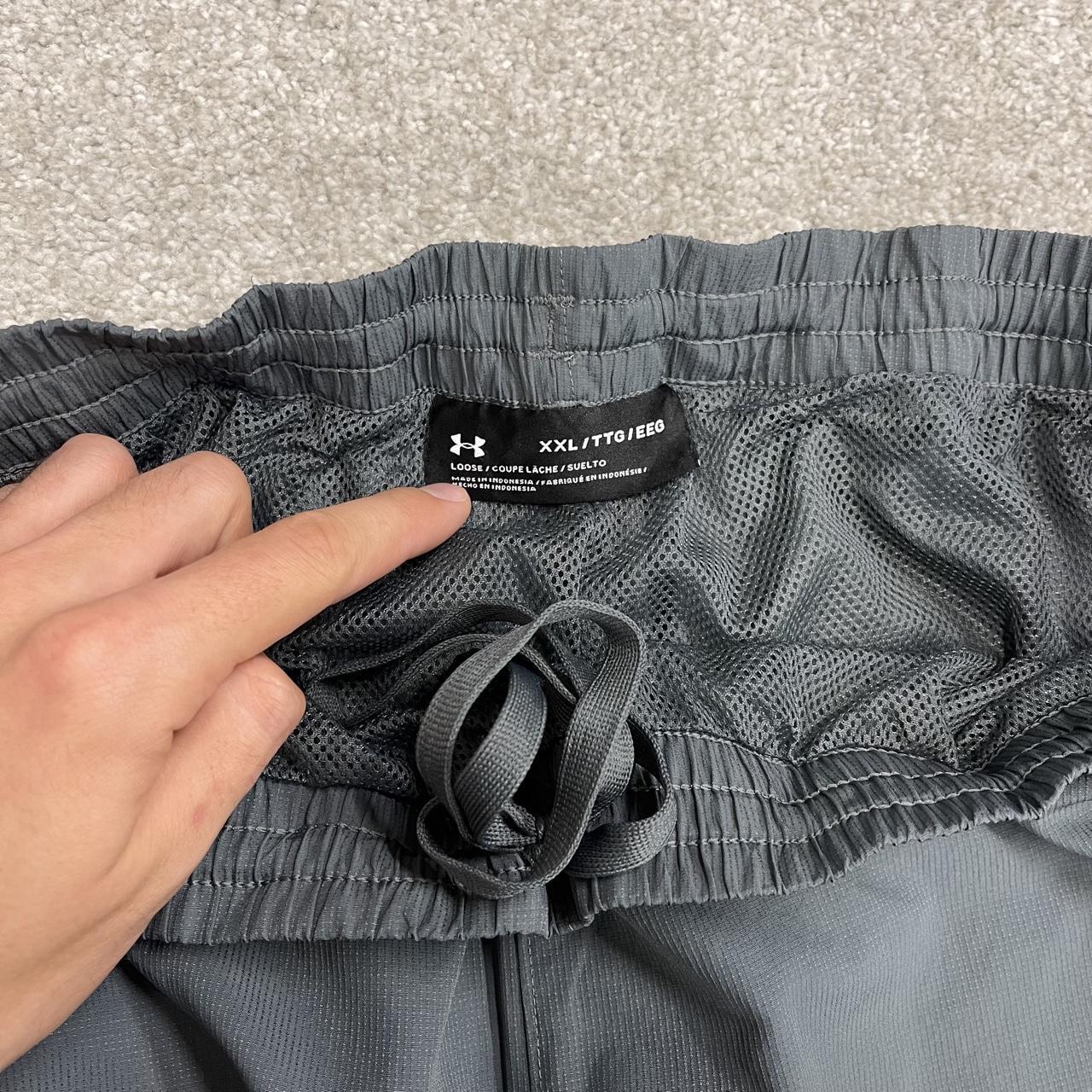 Y2K Under Armour tracksuit bottoms grey Loose lightweight floaty track pants