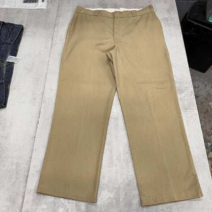 Beige Dickies pants W38L30 loose twill chino style skater pants