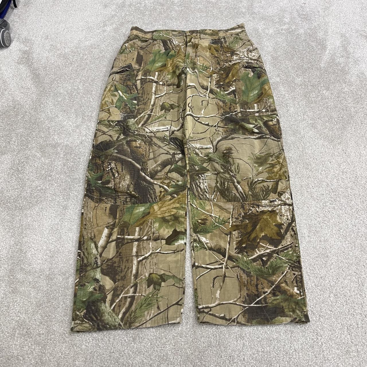 Cabela's Realtree baggy camo cargo pants wide leg khaki Loose floaty camouflage pattern trousers