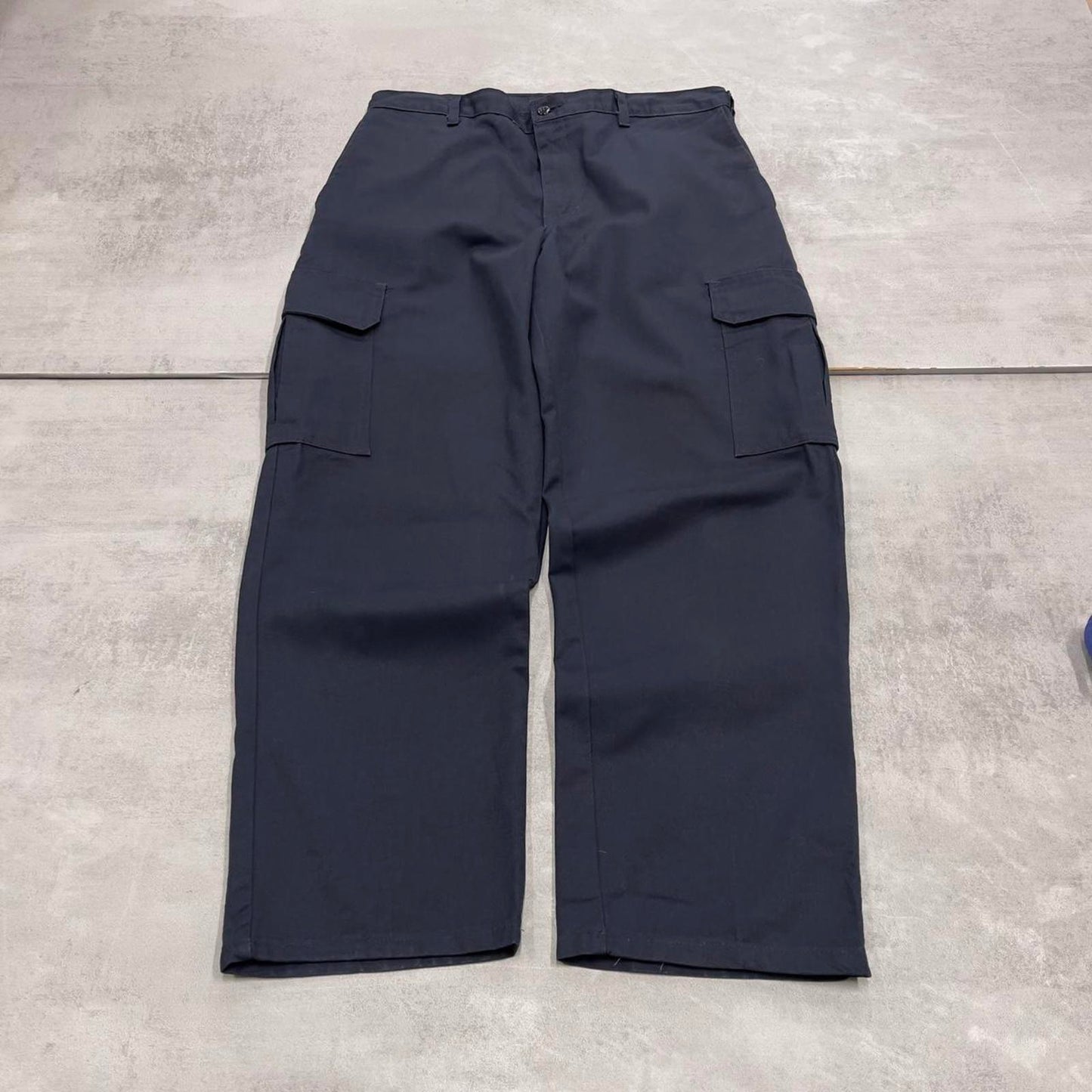 Navy Dickies cargo trousers W34L30 loose utility pocket cargo skater style