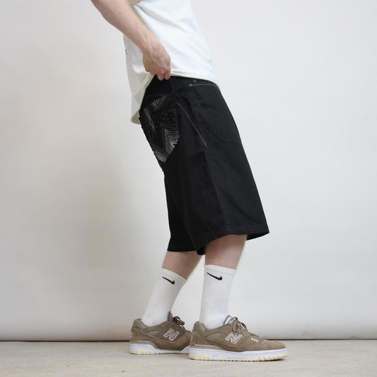 Baggy black Akademiks embroidered jorts W36 wide leg denim embroidered design skater style shorts