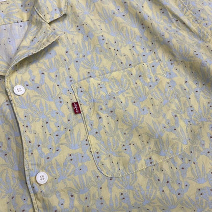 Y2K Levi’s funky pattern short sleeve shirt yellow Floaty festival button down shirt