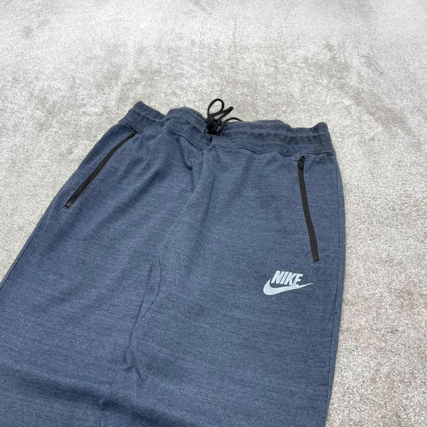 Vintage y2k Nike tracksuit bottoms navy swoosh logo gym jogger sweatpants