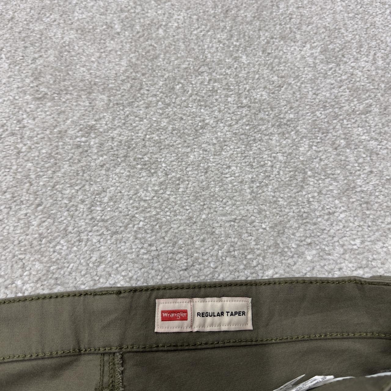 Wrangler cargo pants y2k khaki W30L30 Slim straight leg skater work utility pants