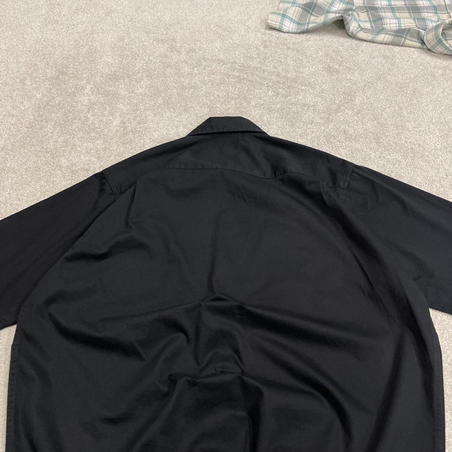 Wrangler boxy short sleeve shirt black Boxy surf style shirt summer festival