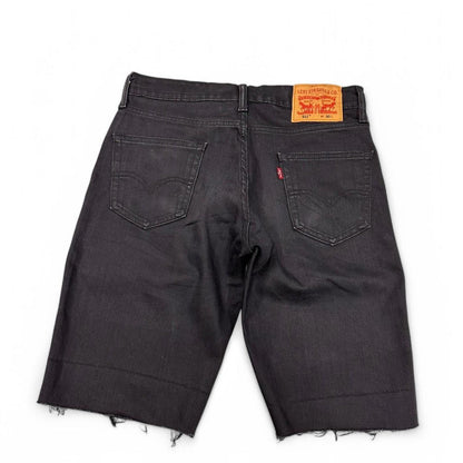 Mens Levi’s jorts W30
