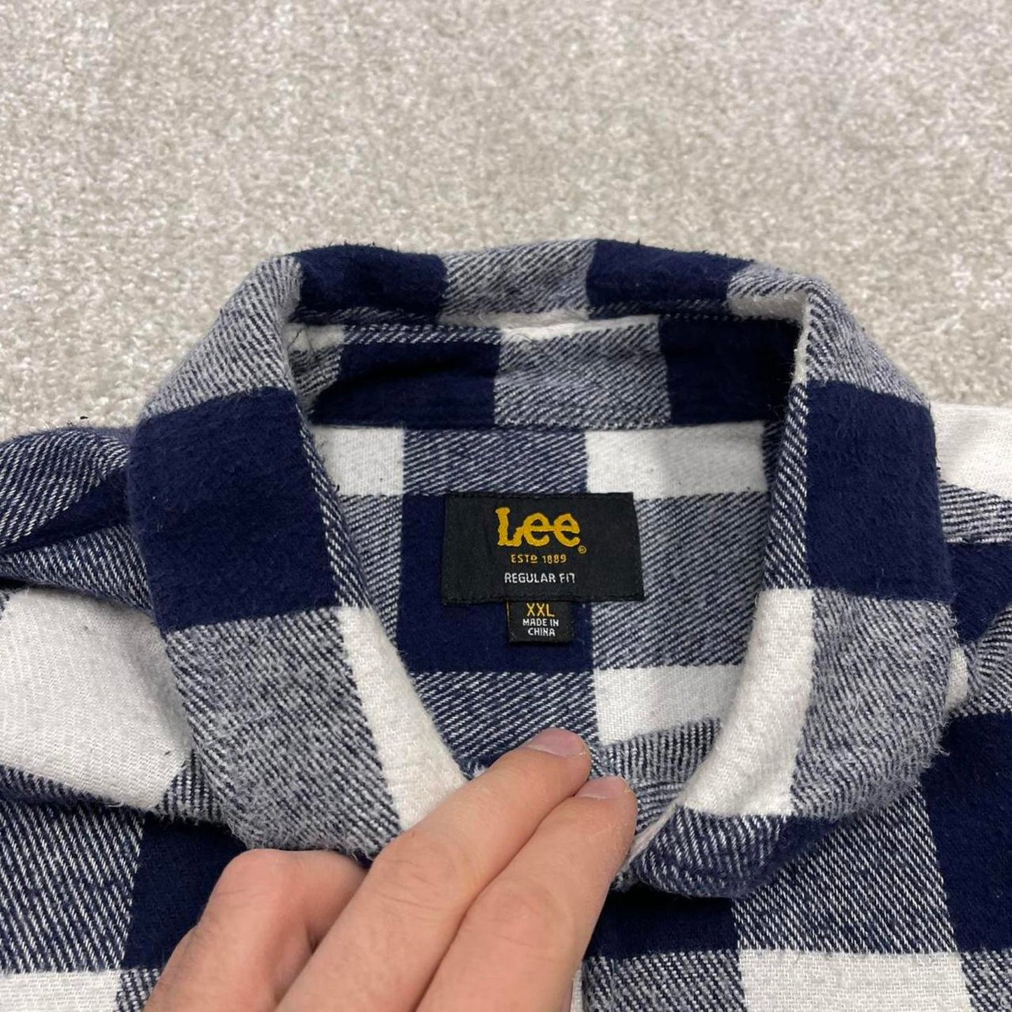 Lee checkered flannel overshirt autumnal XXL navy white men's plaid long sleeve thick button up y2k