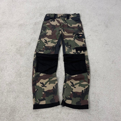 Camo Dickies cargo pants W30L32 faded green camouflage loose y2k style carpenter trousers