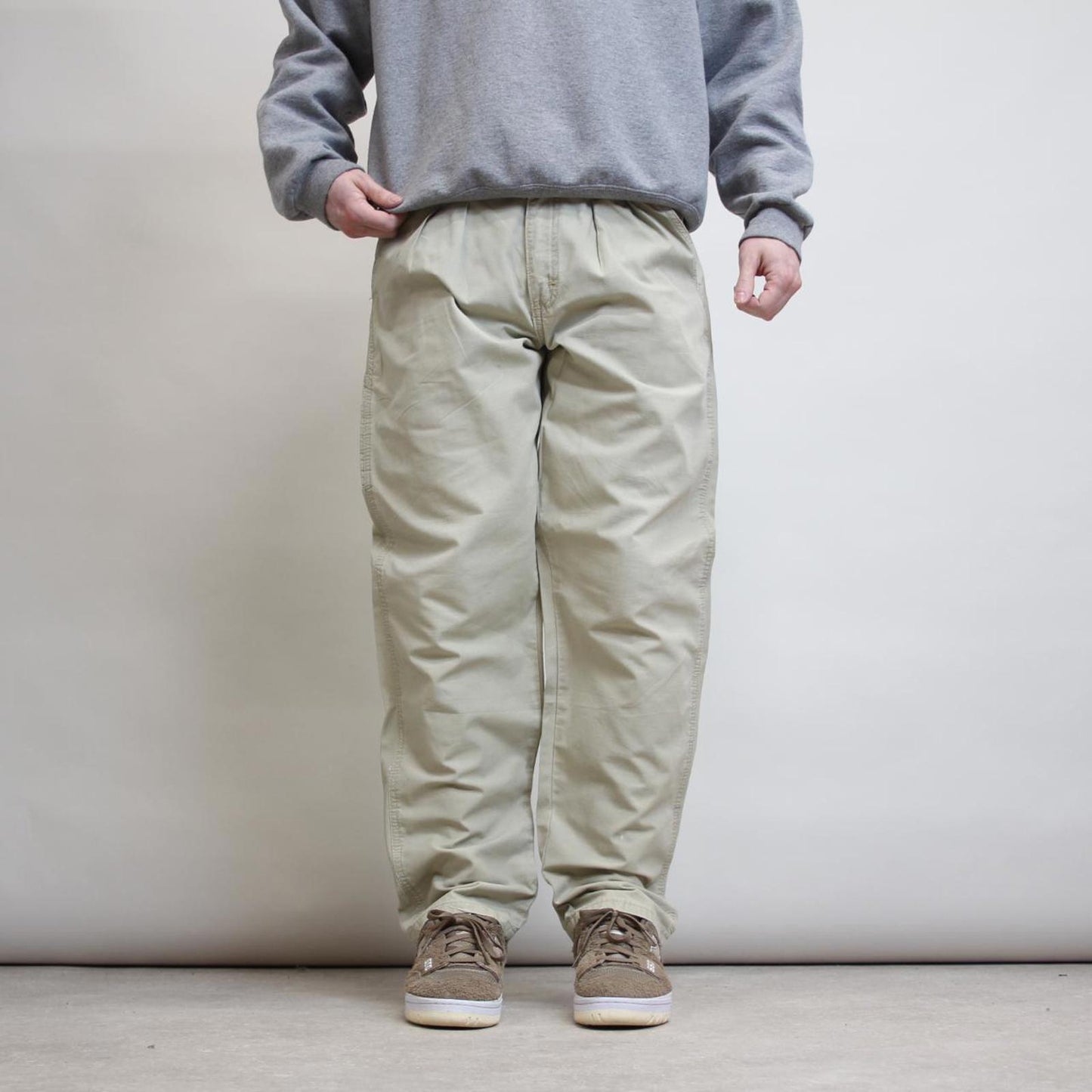 Wrangler carpenter trousers W32L30 beige skater style cargos